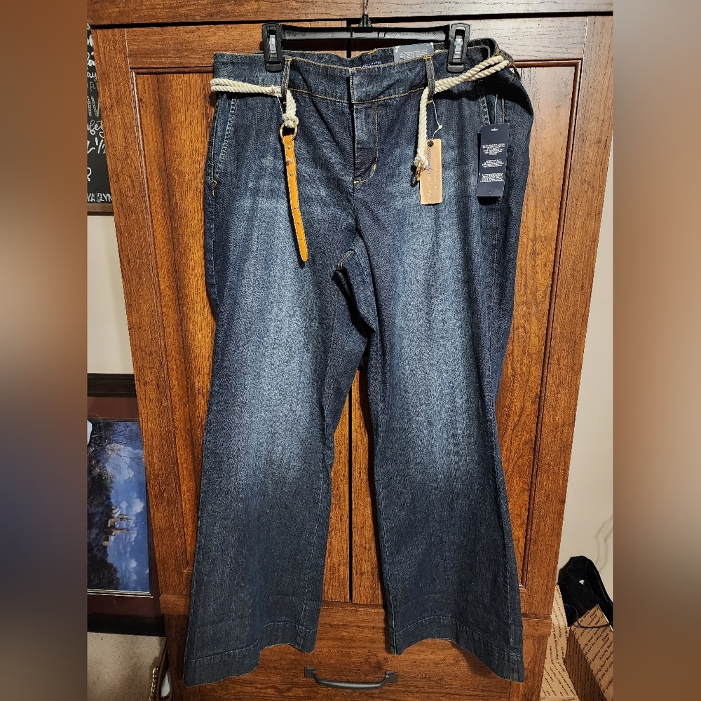 Tommy Hilfiger wide leg trousers